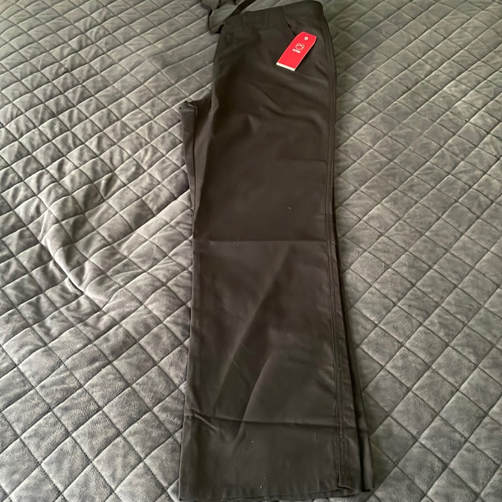Black Women’s Red Panda Medical Srubs Sz M bottoms